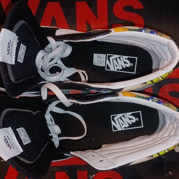 Vans Men's 8.5/Women's 10 Fruit Skull Sk8-Hi Sneakers Black/White VN0005U9BA2 - Picture 9 of 13